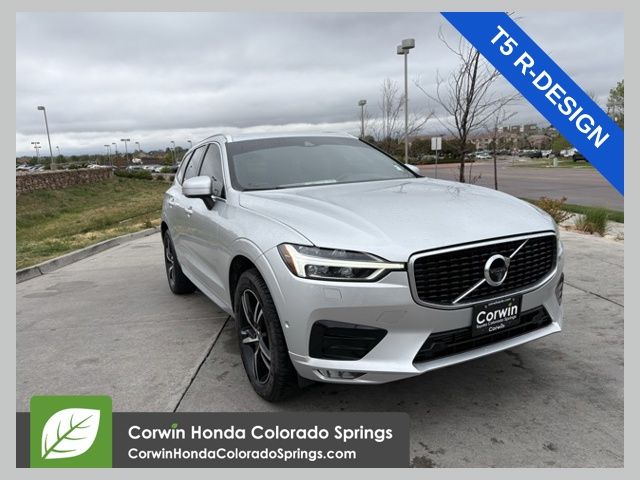 2019 Volvo XC60 T5 R-Design AWD's photo