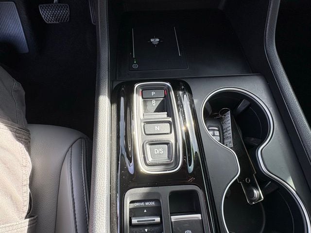 2024 Honda Pilot Touring - Photo 21