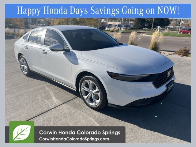 2025 Honda Accord LX's photo