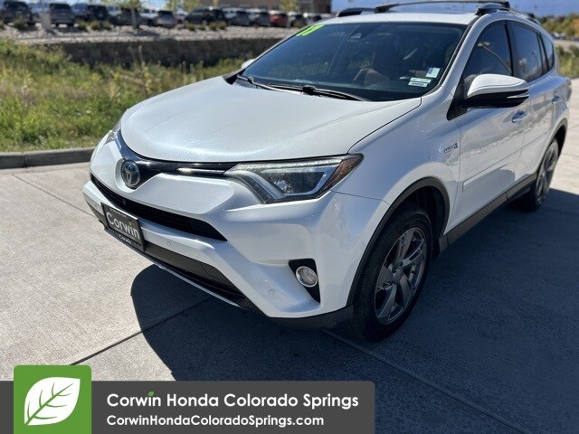 2017 Toyota RAV4 Hybrid Limited photo 3