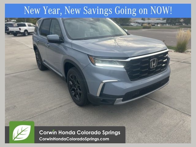 2025 Honda Pilot Touring's photo