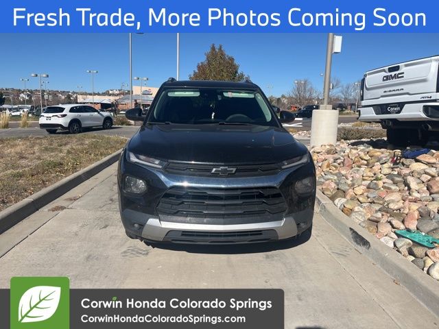 2021 Chevrolet Trailblazer LT photo 3