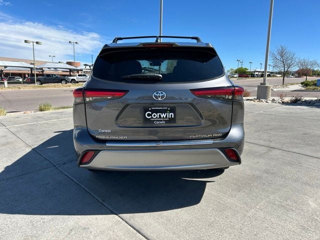 2023 Toyota Highlander Platinum - Photo 8