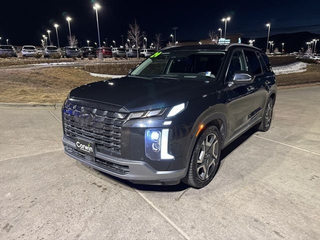 2024 Hyundai Palisade Limited photo 3