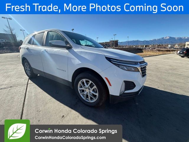 2024 Chevrolet Equinox LT's photo