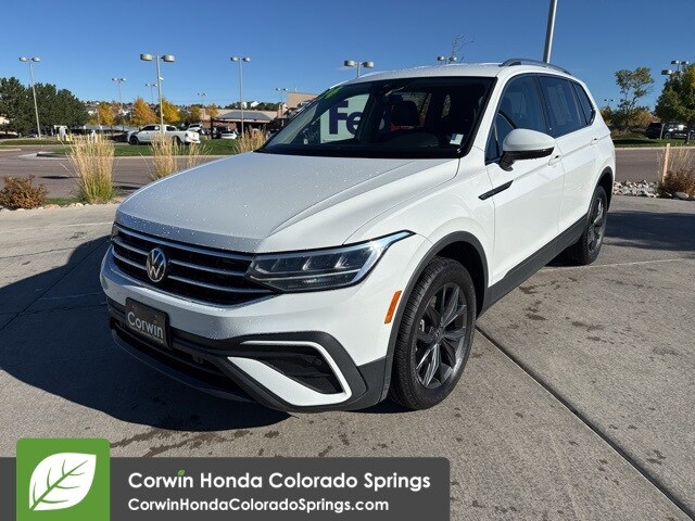2024 Volkswagen Tiguan SE Wolfsburg Edition photo 2