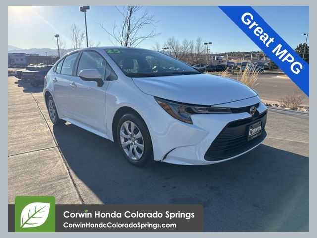 2025 Toyota Corolla LE