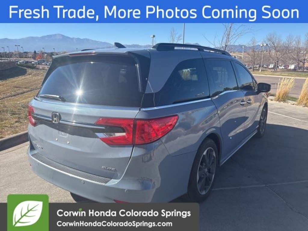 Used 2023 Honda Odyssey Elite Minivan/Van