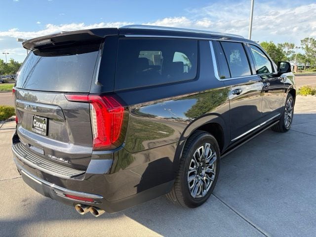 2023 GMC Yukon XL Denali Ultimate - Photo 8