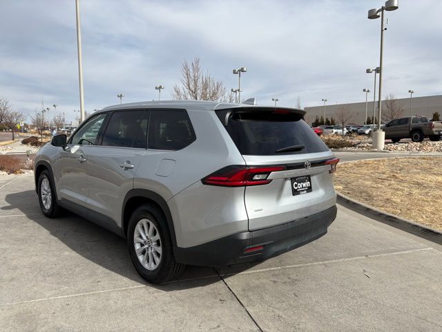 2025 Toyota Grand Highlander Limited photo 2