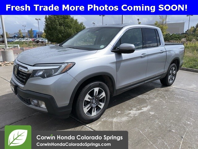 2019 Honda Ridgeline RTL-E photo 3
