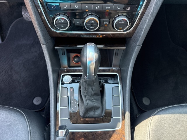 View 30