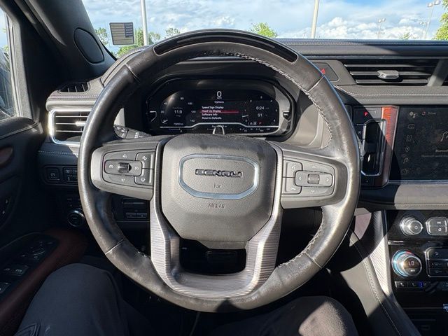 2023 GMC Yukon XL Denali Ultimate - Photo 13