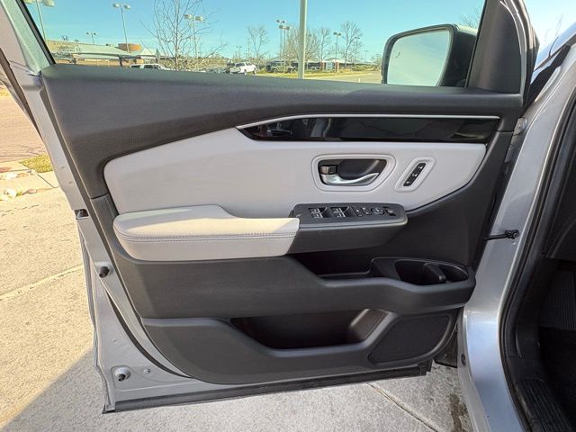 2024 Honda Pilot Touring - Photo 10