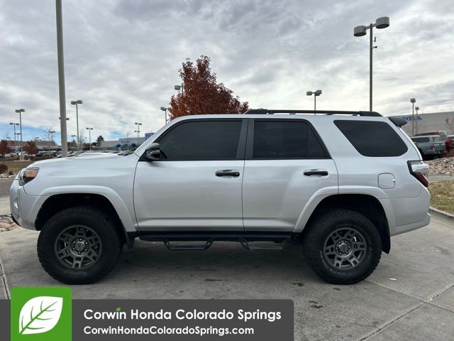 2020 Toyota 4Runner Venture Special Edition photo 4