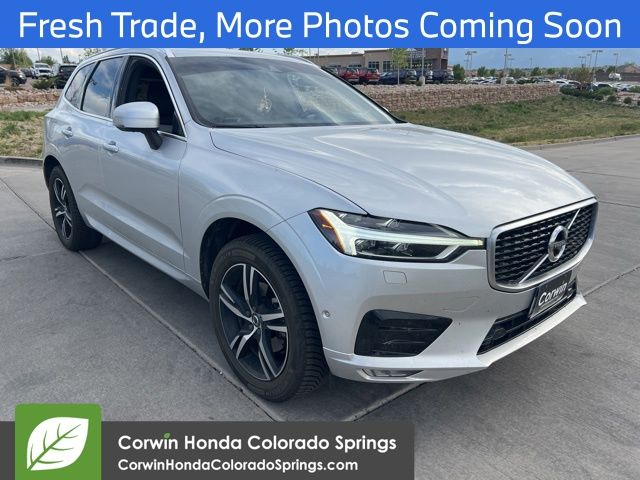 2019 Volvo XC60 T5 R-Design AWD's photo