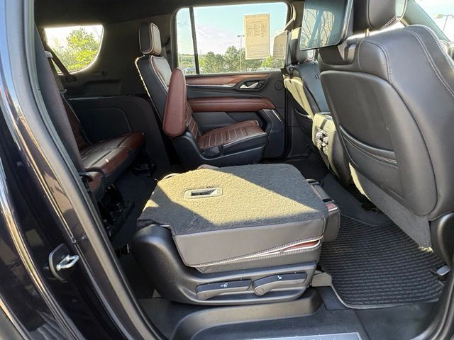 2023 GMC Yukon XL Denali Ultimate - Photo 30