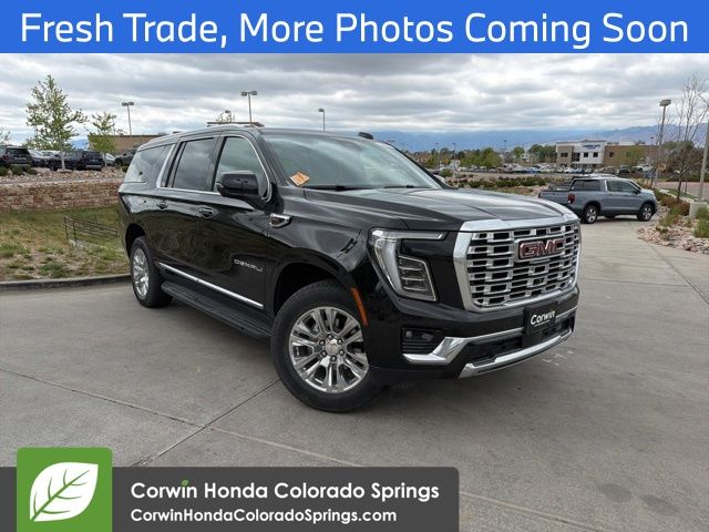 2025 GMC Yukon Denali AWD's photo