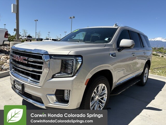 2023 Gmc Yukon SLT photo 3