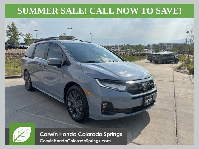 2026 Honda Odyssey Touring's photo