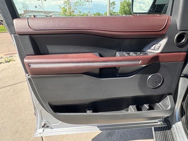 2023 Ford Expedition Limited - Photo 12