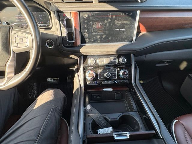 2023 GMC Yukon XL Denali Ultimate - Photo 20