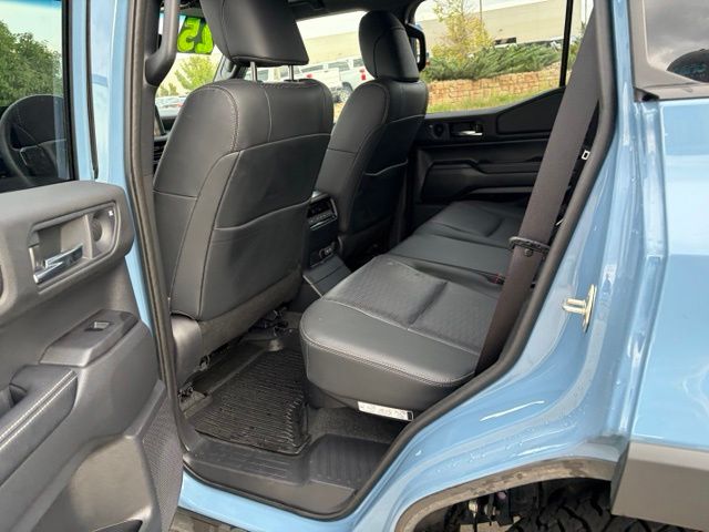 2025 Toyota Land Cruiser Land Cruiser 1958 - Photo 15