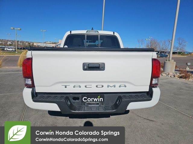2022 Toyota Tacoma SR photo 4