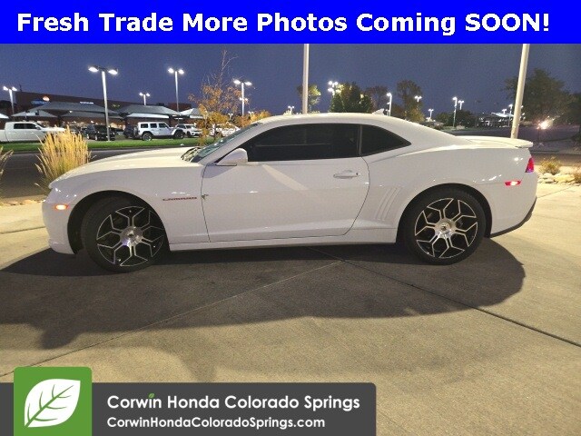 2014 Chevrolet Camaro 1LT photo 3