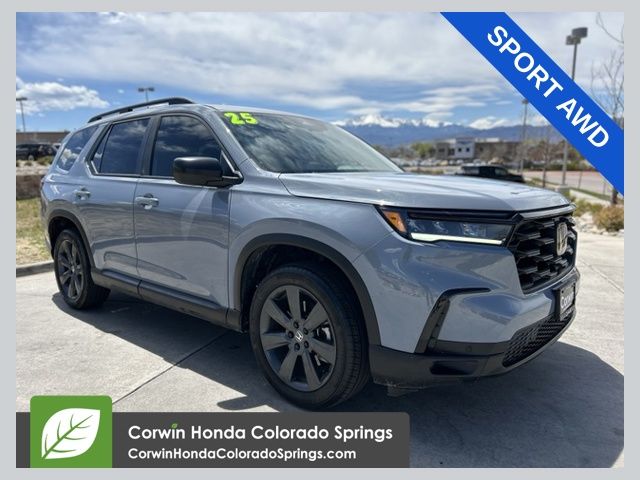 2025 Honda Pilot Sport AWD's photo