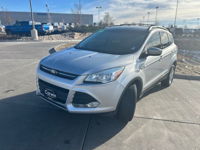 2014 Ford Escape SE photo 3