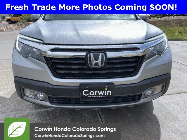 2019 Honda Ridgeline RTL-E photo 2