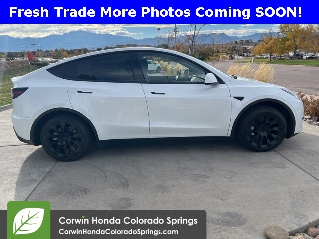 Used 2022 Tesla Model Y Long Range with VIN 7SAYGDEE1NF321289 for sale in Northfield, Minnesota