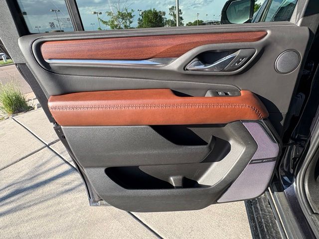 2023 GMC Yukon XL Denali Ultimate - Photo 25