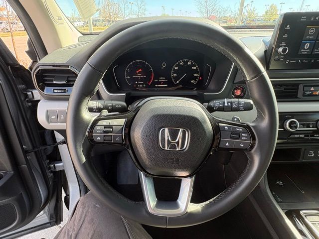 2024 Honda Pilot Touring - Photo 13