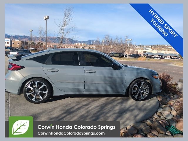 2025 Honda Civic Hatchback Sport Touring's photo