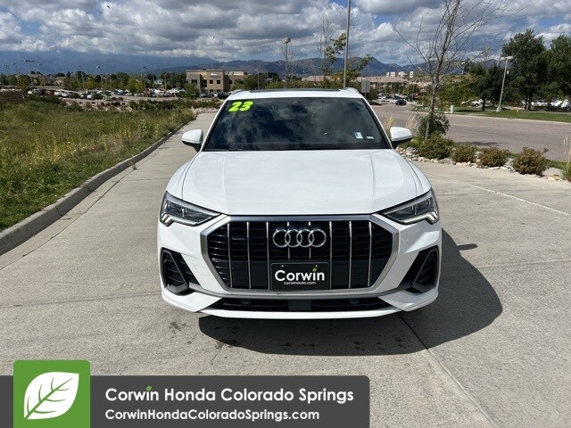 2023 Audi Q3 S line Premium photo 2