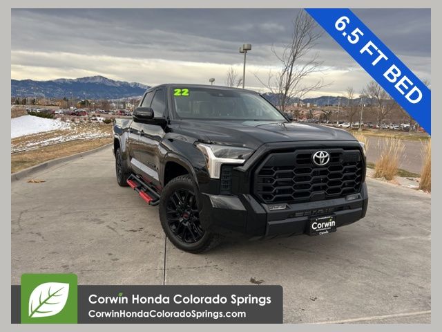 2022 Toyota Tundra SR5's photo