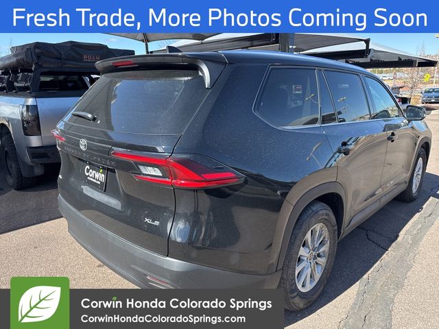 2025 Toyota Grand Highlander Limited photo 2