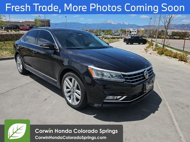 2017 Volkswagen Passat 1.8T SE w/ Technology Auto's photo