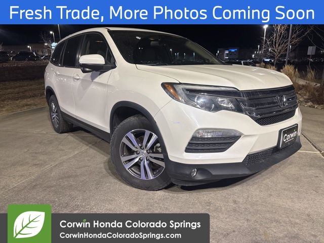 2017 Honda Pilot EX-L's photo