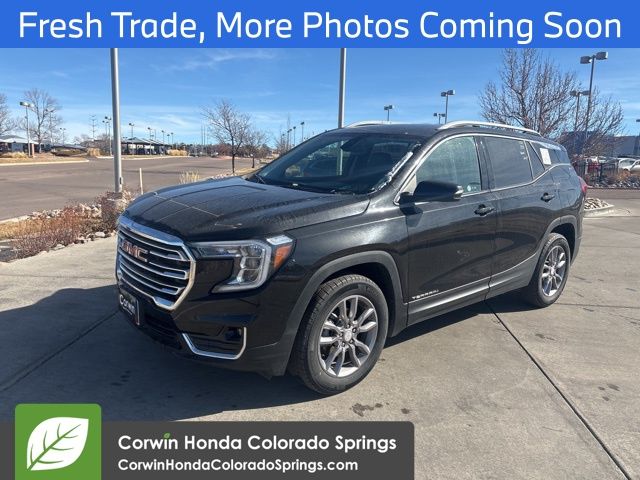 2024 Gmc Terrain SLT photo 2