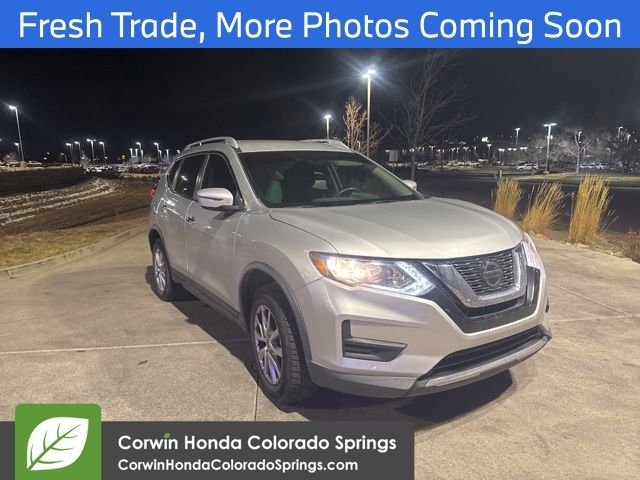 2020 Nissan Rogue SV