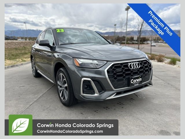 2023 Audi Q5 45 Premium Plus's photo