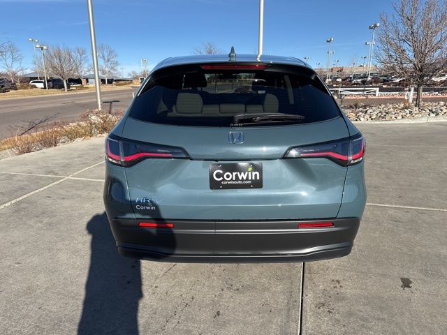 2026 Honda HR-V LX photo 4