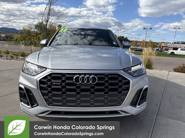 2022 Audi SQ5 Premium Plus photo 2
