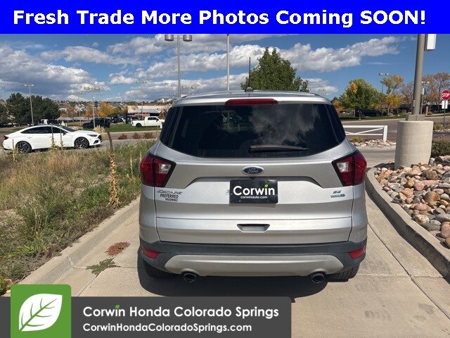 2019 Ford Escape SE photo 3