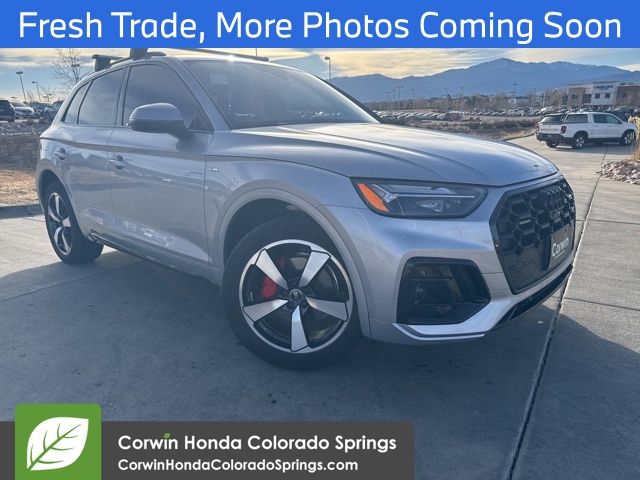 2024 Audi Q5 Premium Plus's photo