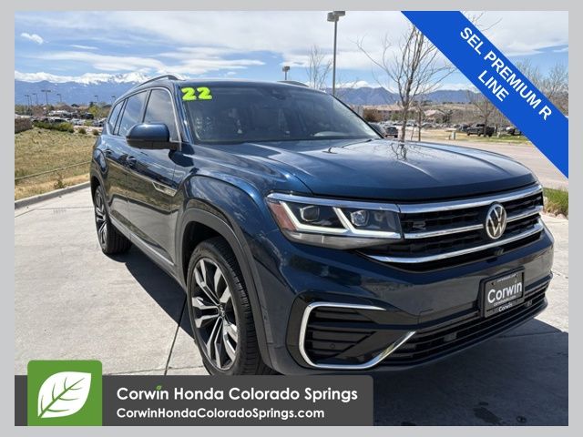 2022 Volkswagen Atlas 3.6L SEL Premium R-Line 4MOTION's photo