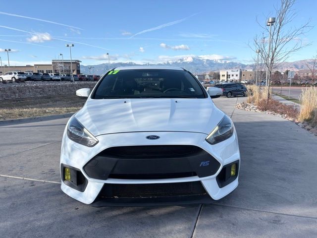 2017 Ford Focus RS photo 2